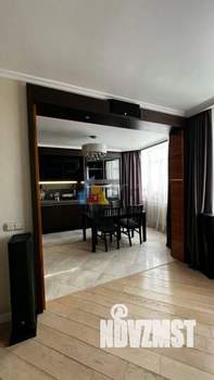 2-к квартира, вторичка, 68м2, 16/22 этаж